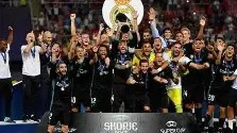 利物浦与利兹联激战成3-3平！埃基蒂克双响，田中碧96分钟绝杀再现经典时刻！